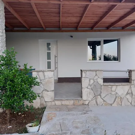 Halal Kuca Sa Bazenom U Mostaru Holiday home Mostar