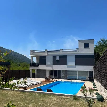 Holiday home Dar Selam Halal-friendly Mostar