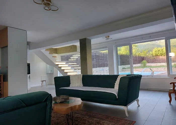 Dar Selam Halal-friendly *